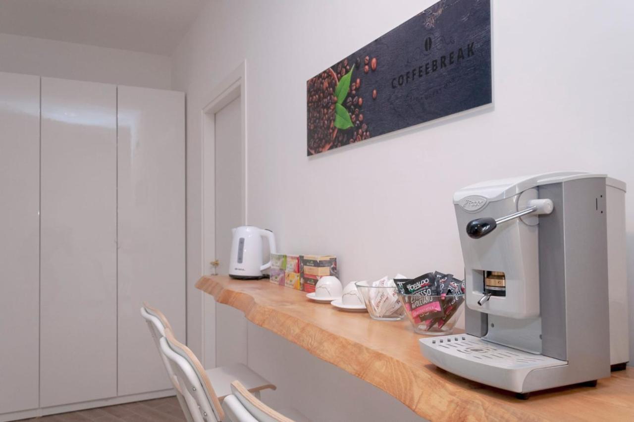 Costa46 Bed and Breakfast Νάπολη Εξωτερικό φωτογραφία